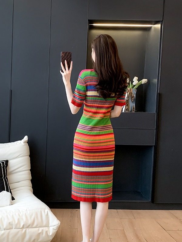 Robe d'été rétro rayée à col r - Summer Line Clothing Brand avis et prix